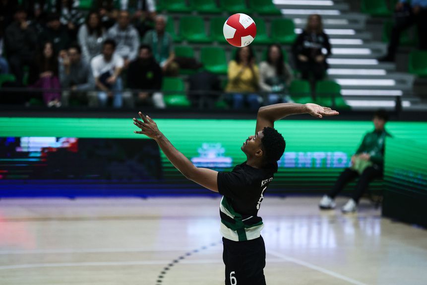 Kelton Tavares nunca jogou a Liga dos Campeões. Sporting
