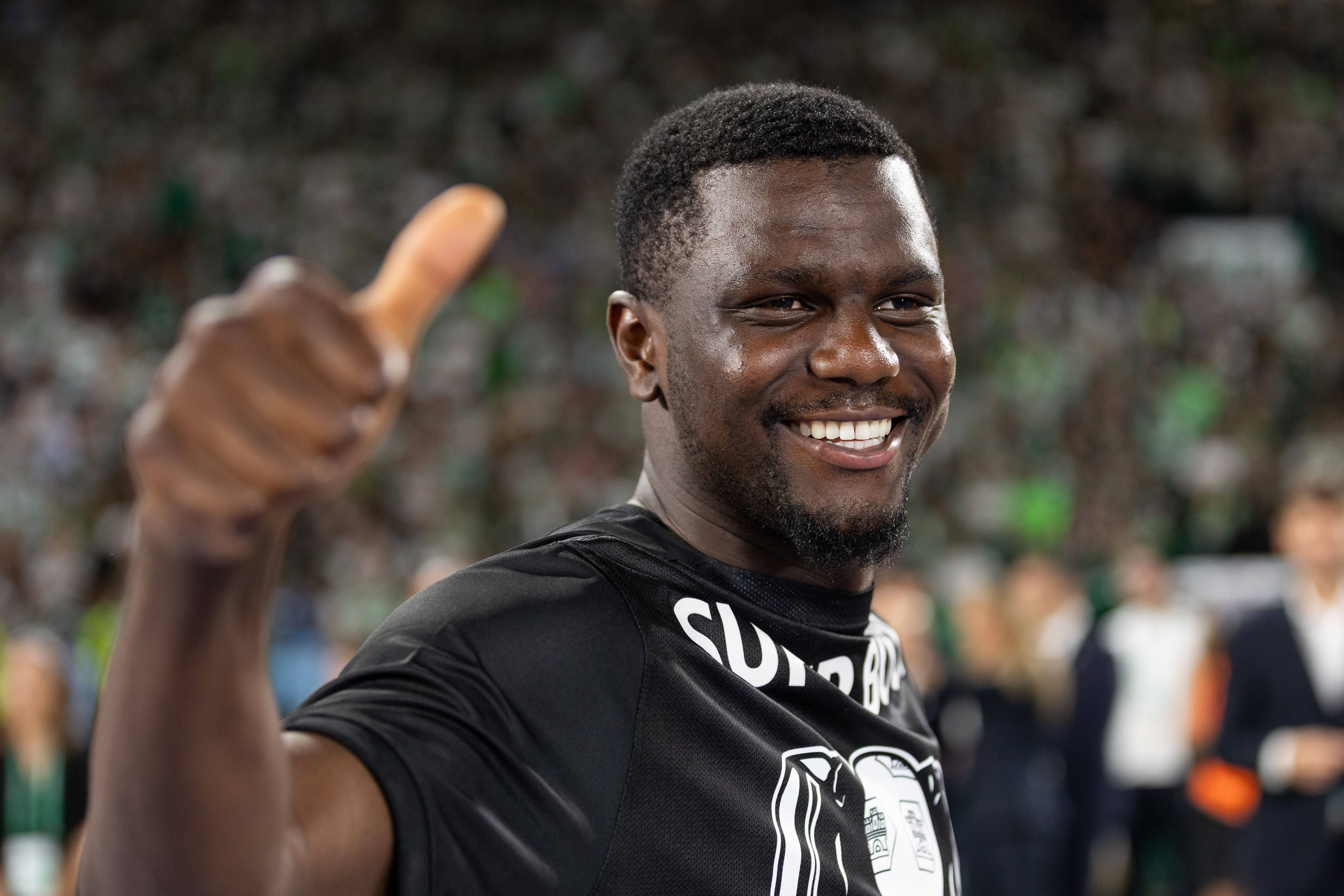 Ousmane Diomande, central de 21 anos, tem contrato com o Sporting até 2027