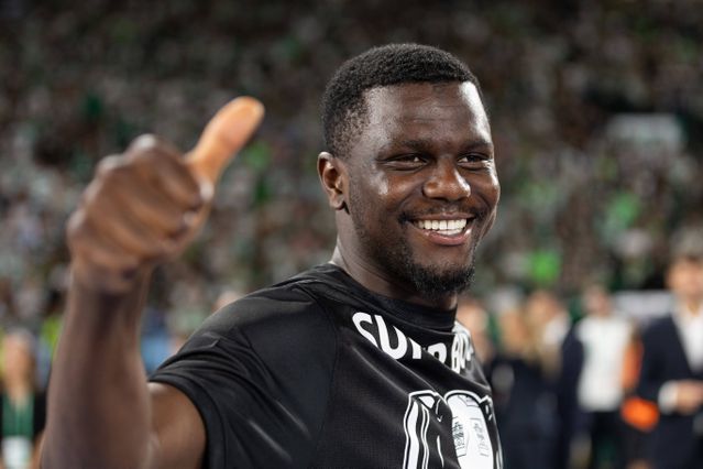 Ousmane Diomande, central de 21 anos, tem contrato com o Sporting até 2027