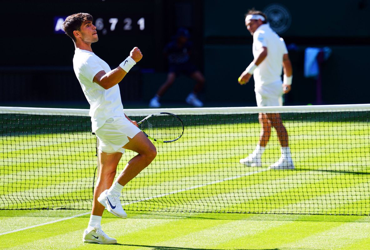 Alcaraz sofre (e muito) contra Fognini, mas avança em Wimbledon