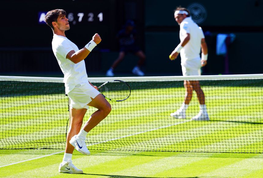 Carlos Alcaraz a festejar