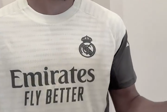 «Esta é fácil»: Trent mostra como já está integrado no Real Madrid