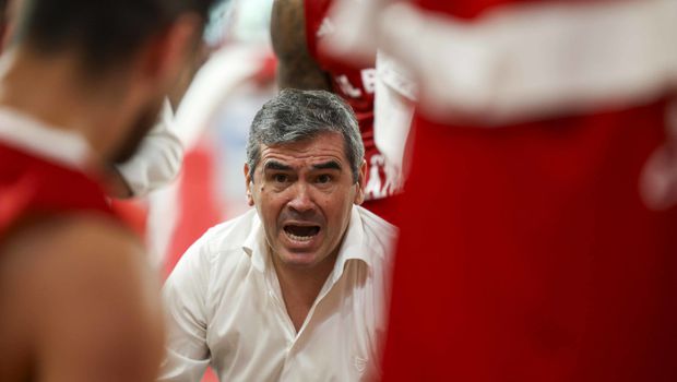 O treinador da equipa de basquetebol do Benfica, Norberto Alves, 2024-25. Foto SL Benfica