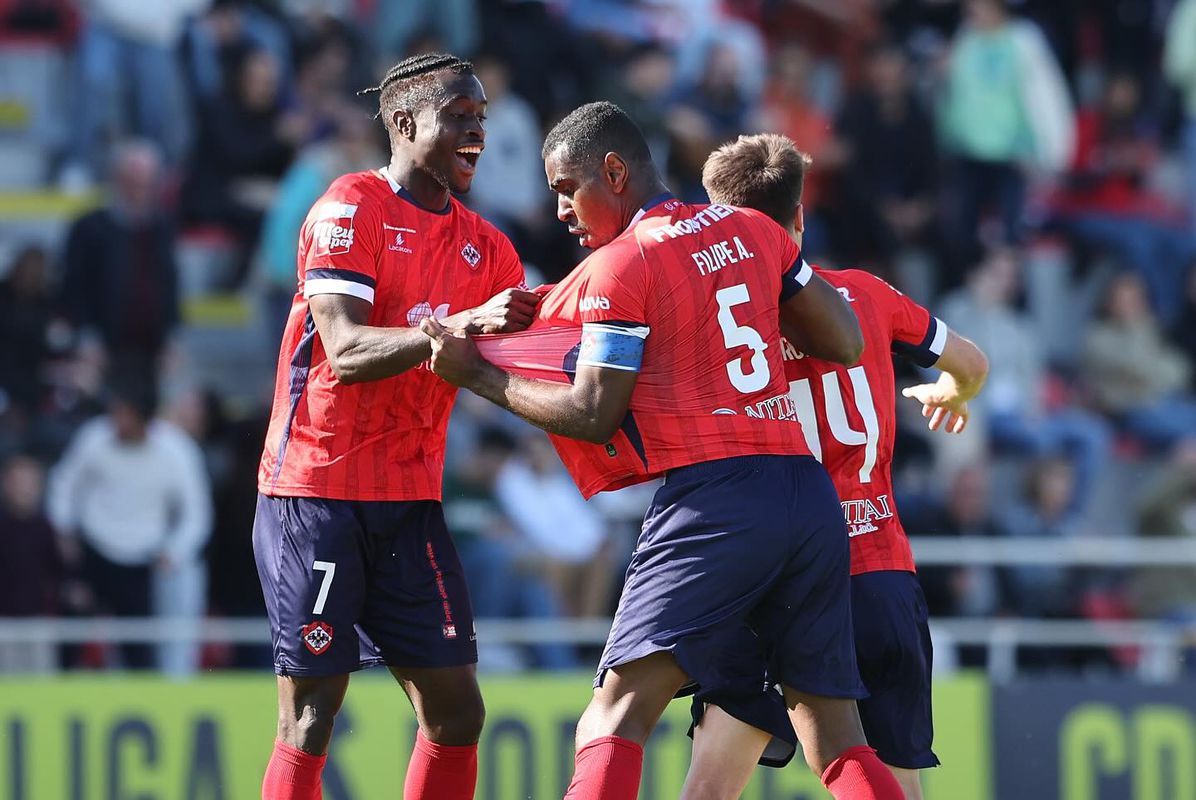Oliveirense confirma que vai fazer pedido para jogar na Liga 2