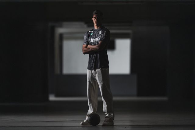 Juan Castillo (V. Guimarães): «Estupiñán disse-me que é uma equipa competitiva»