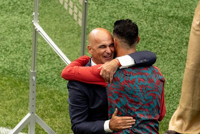 «Roberto Martinez foi um selecionador à medida para Ronaldo»