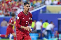 «Cristiano Ronaldo já não consegue levar Portugal às costas»