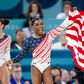 Estados Unidos de Biles leva medalha de ouro de equipas na ginástica artística