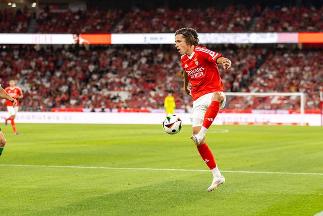 Carreras ou Beste, quais as diferenças entre os dois laterais do Benfica?