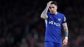 Enzo Fernández recorda chegada ao Chelsea: «Foi muito difícil»