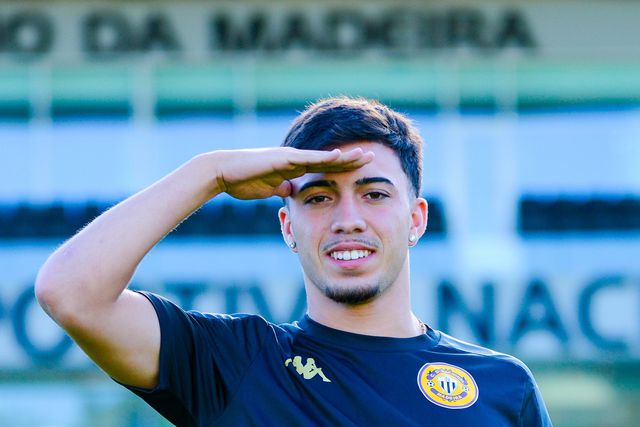 Mercado oficial: Joel Silva assinou pelo Nacional e jogou no ensaio com a Camacha