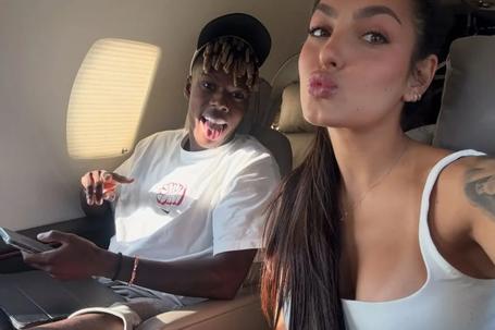 Campeão do Mundo separa-se da namorada e já foi visto com mulheres num iate (fotos)