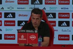 Marco Silva destaca «exibição em cheio» de Pavlidis: «Não pelos golos...»