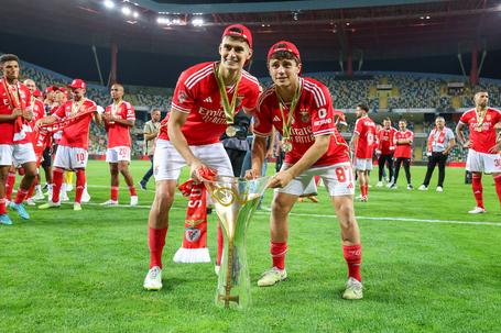 António Silva e João Neves no Benfica (IMAGO)