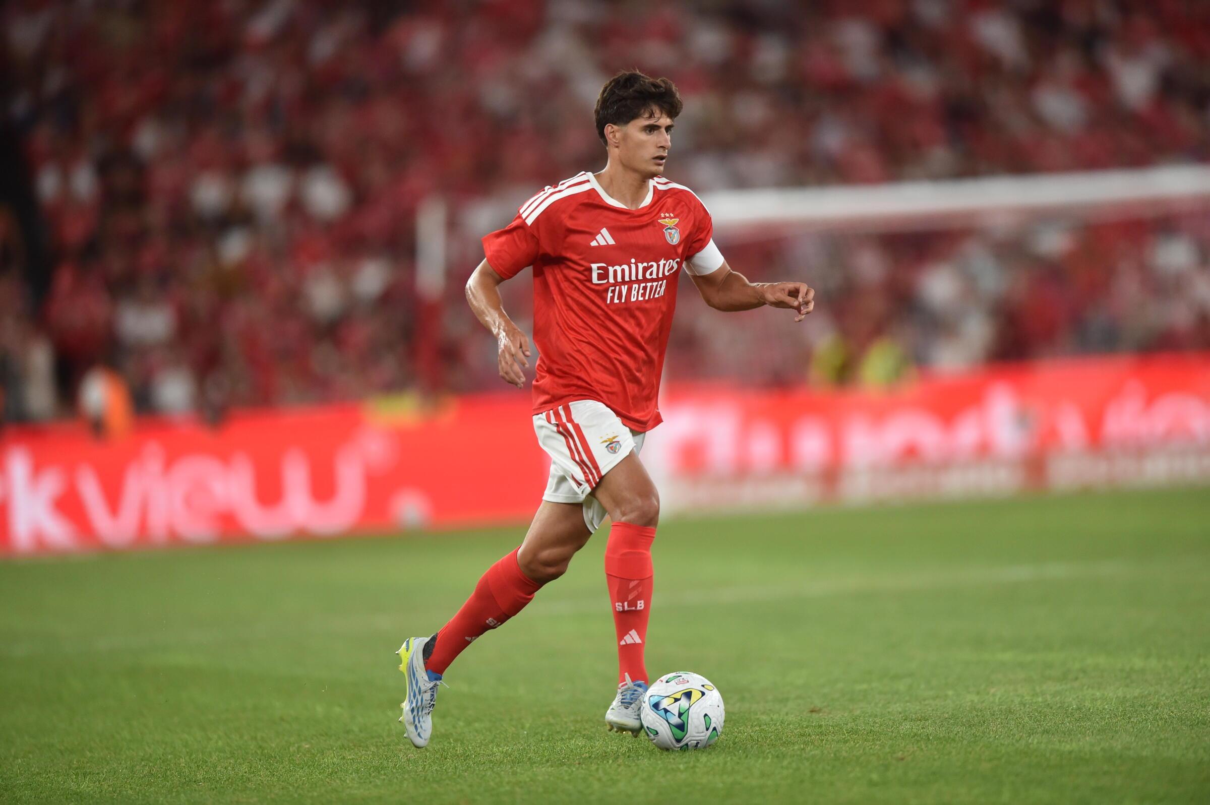 António Silva no Benfica-St. Gallen (Foto: Miguel Nunes)