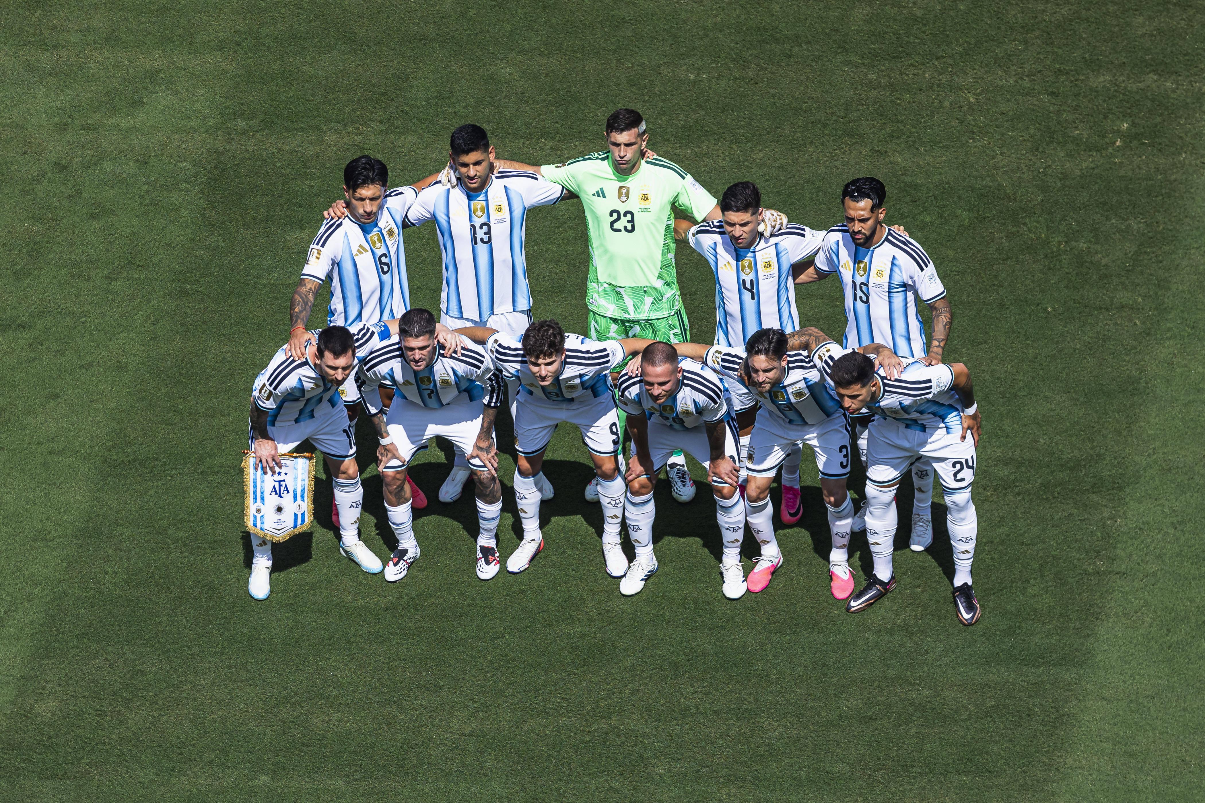 7. Argentina - Provavelmente já sem Messi, a 'albiceleste' arrancará uma nova era, depois do título mundial em 2022 e de ter alcançado a final em 2026. Dos 26 convocados, apenas sete têm 26 anos ou menos, o que aponta para uma grande mudança