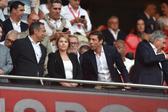 Reinaldo Teixeira (presidente da Liga), Helena Pires (CEO da FPF) e Rui Costa no Benfica-St. Gallen - Foto: Miguel Nunes