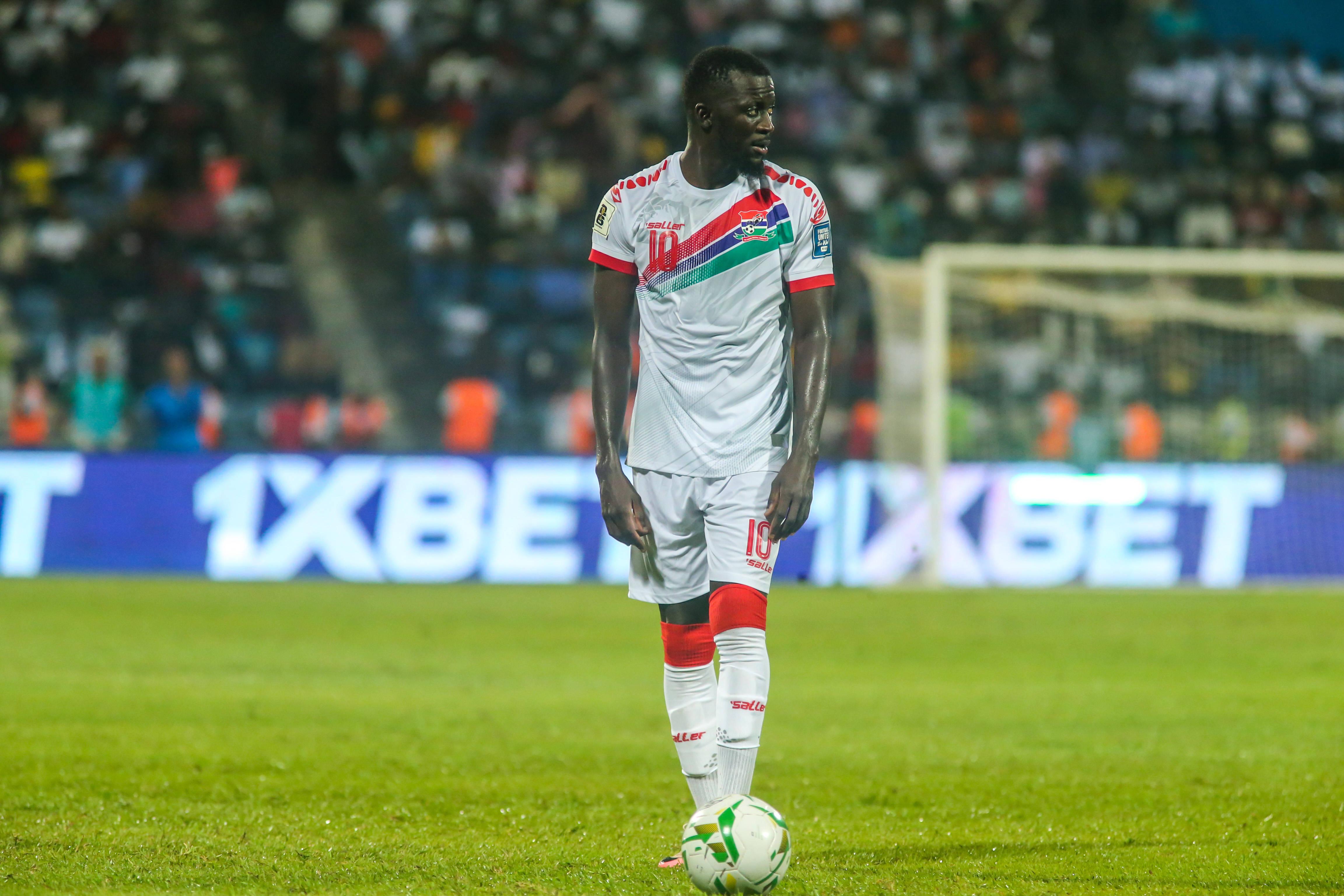 Musa Barrow, extremo internacional pela Gâmbia está sem clube desde que deixou o Al-Taawoun - Valor de mercado: €6 M