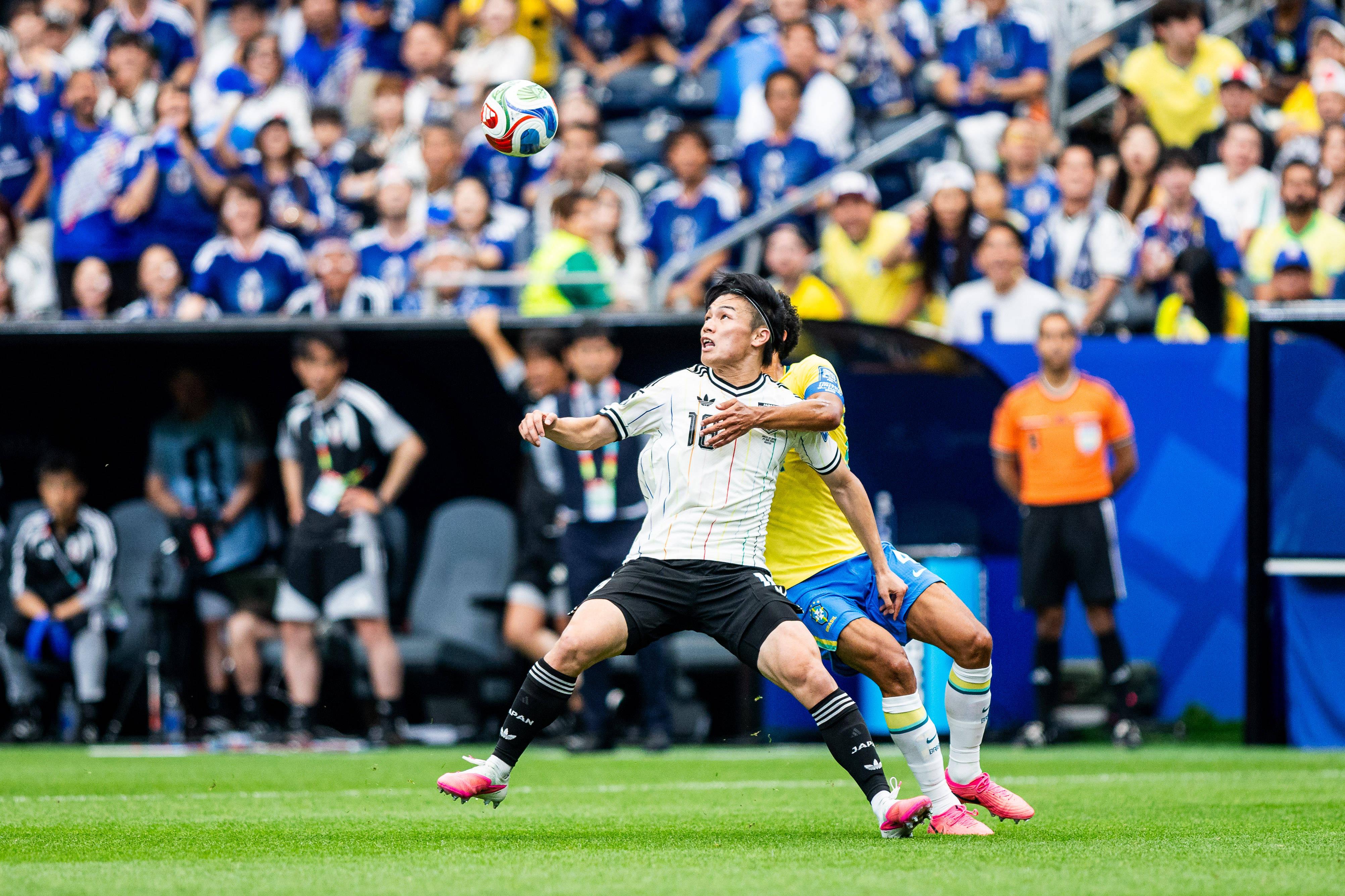 14. Japão - Caiu nos oitavos de final em 2026 contra o Brasil. Federação renovou com Hajime Moriyasu por um ano e definiu o substituto: Go Oiwa, atual selecionador dos sub-21