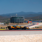 Lando Norris com a McLaren em Portimão, Portugal - Foto: McLaren/F1