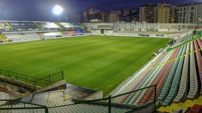 Estrela da Amadora-Boavista: tricolores procuram primeira vitória contra panteras feridas