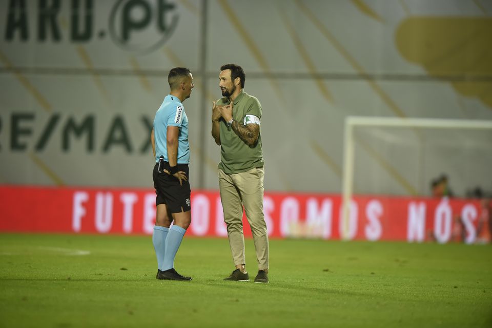 Duarte Gomes analisa a arbitragem do Moreirense-Benfica