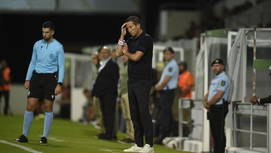 Benfica: futuro de Roger Schmidt em cima da mesa