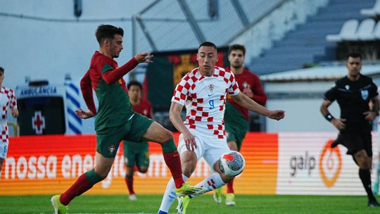 «Estão sete jogadores sub-21 na nossa seleção principal e ainda assim temos qualidade»