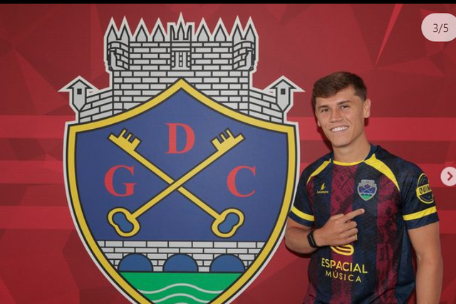 Oficial: Chaves recruta médio na Grécia