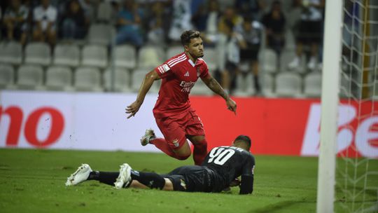 Benfica: Marcos Leonardo faz exames médicos hoje e viaja para a Arábia Saudita