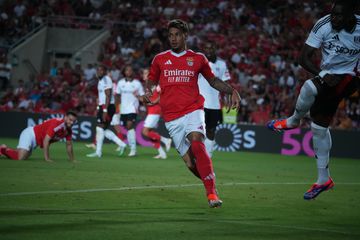 Al Hilal formaliza proposta por Marcos Leonardo: Benfica continua a resistir