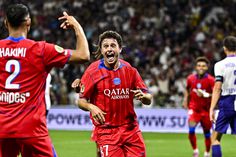 João Neves eufórico com o bis de bicicleta