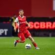 Ismael Gharbi vai jogar na 2.ª Divisão de Espanha