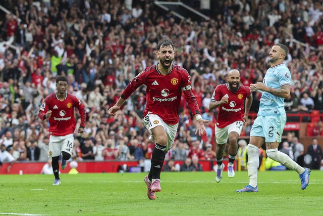 Bruno Fernandes a celebrar o golo da vitória do Manchester United