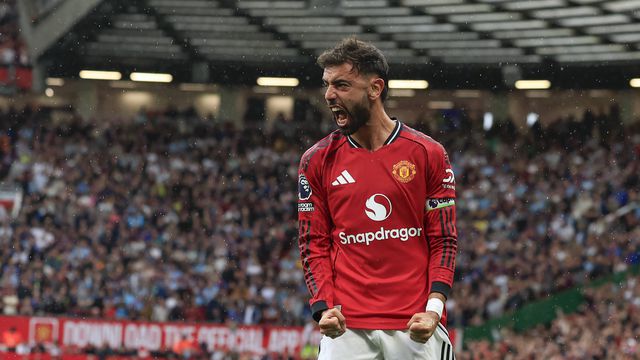 Bruno Fernandes a celebrar um golo do Manchester United