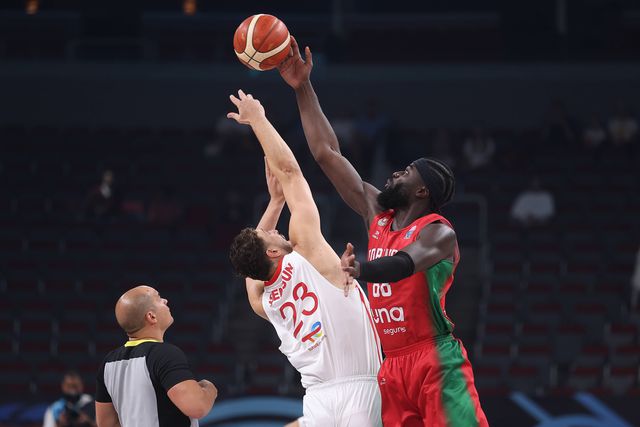 Eurobasket: Portugal atropelado pela Turquia, mas o sonho mantém-se
