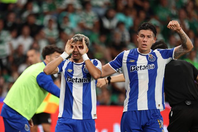 FC Porto à(s) direita(s) derruba Sporting pela liderança da Liga