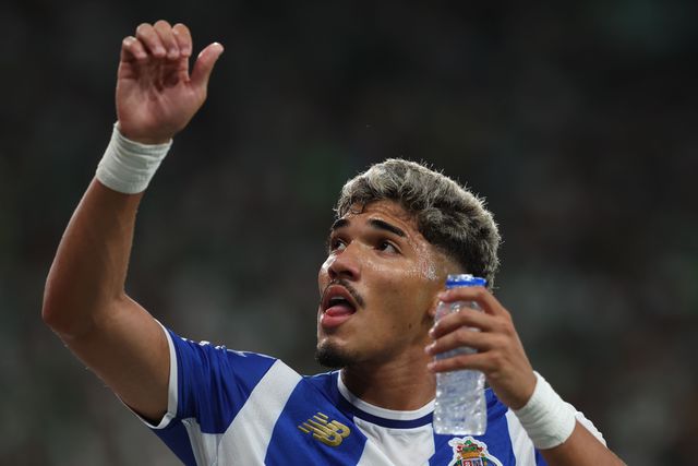 Na história dos clássicos há sempre espaço para um novo herói: Willliam Gomes (as notas do FC Porto)