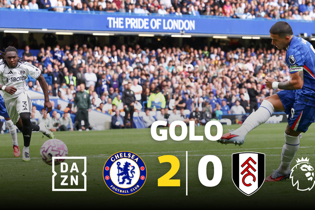 Ex-Benfica marca penálti de VAR e Marco Silva já só se ri...