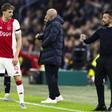 Youri Baas com Farioli no Ajax, em 2024/25 - Foto: IMAGO