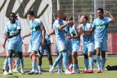 O Estrela da Amadora fez a festa na Choupana, ao vencer o Nacional por 3-2. -Foto: HOMEM DE GOUVEIA/LUSA