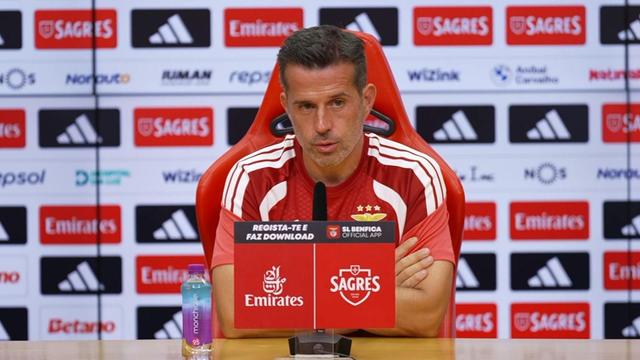 Kaminski não joga? Marco Silva responde
