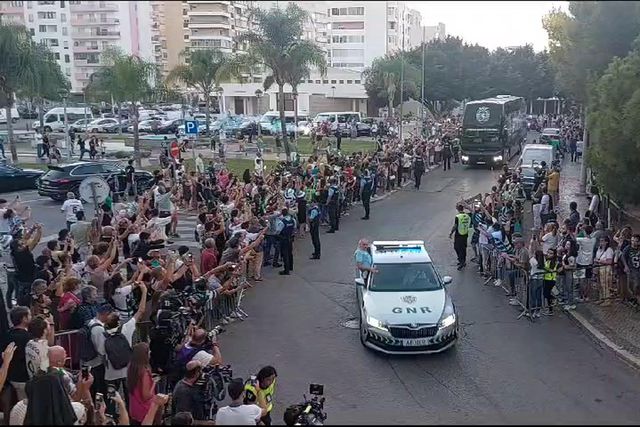Chegada do Sporting ao São Luís