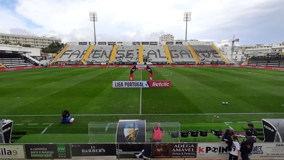 Farense-Sporting: siga aqui em direto