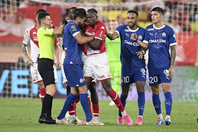 'KO' ao Marselha no Mónaco