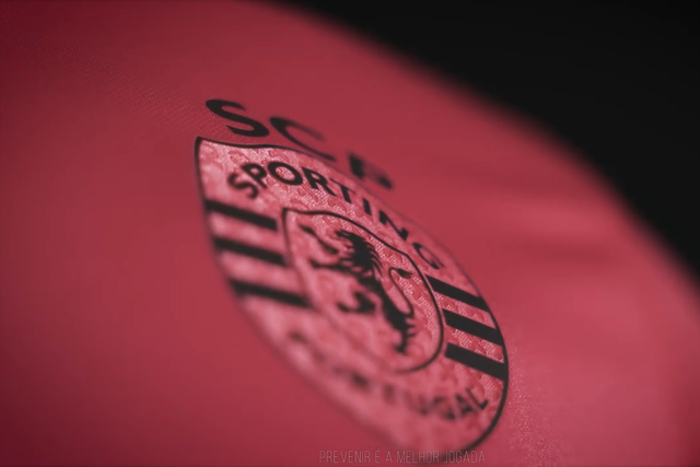 Sporting lança camisola rosa por uma boa causa
