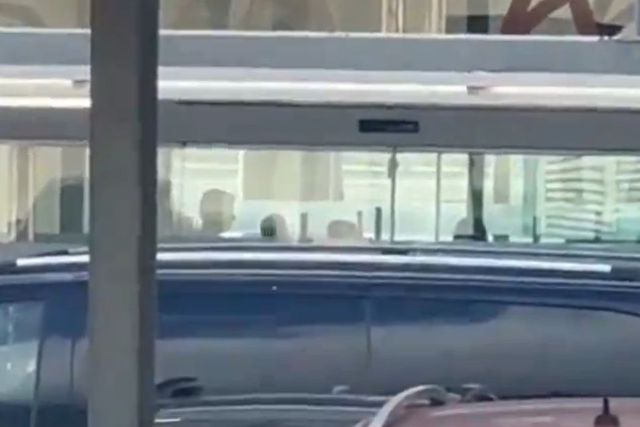 Vídeo: Szczesny já está em Barcelona para assinar