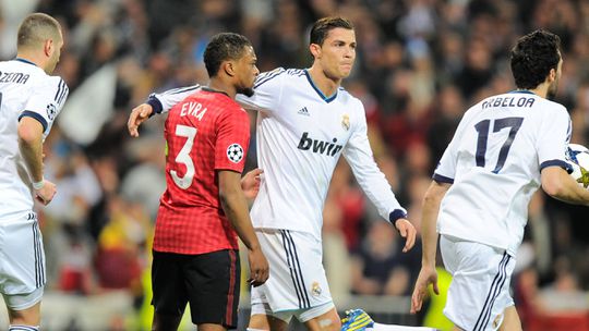 Evra revela que Ronaldo esteve perto de regressar ao Man. United… em 2013