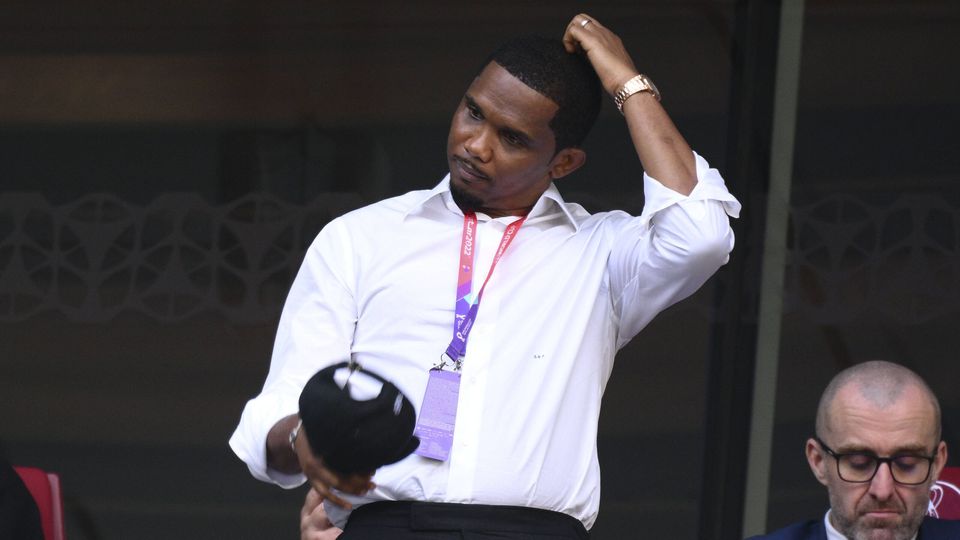 FIFA aplica pesada suspensão a Samuel Eto'o