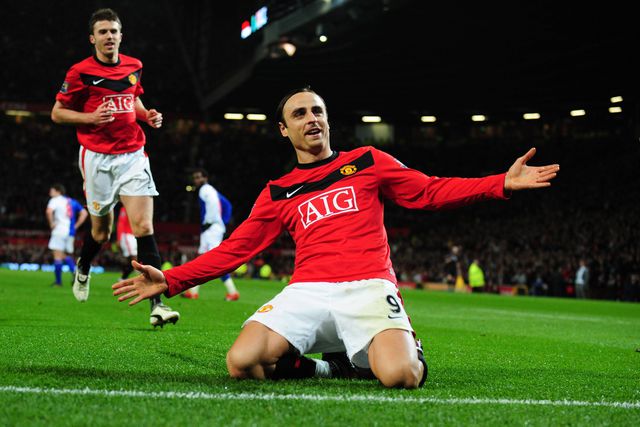 Berbatov: «Ir para o City? 'F***-**, vou mas é para o Manchester United!'»